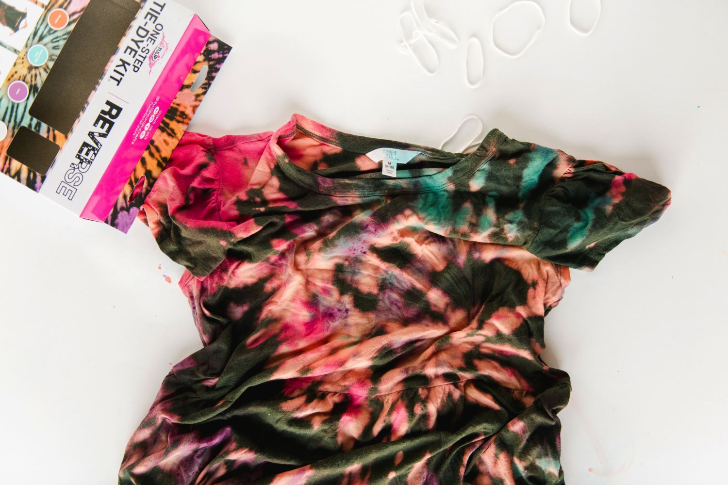 How to Tie Dye with Bleach